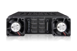 ICYDock ToughArmor 8x M.2 NVMe SSD PCIe 4.0 (8x OcuLink)