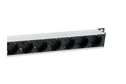 Equip 19 Steckdosenleiste 8xSchuko+Switch->St.90° si. Alu.