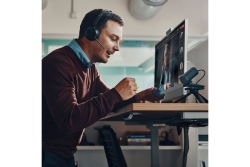 Poly Voyager Focus 2 Stereo Teams USB-C/A
