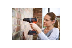 Black&Decker Akku-Schlagbohrschr. 18V 2x1,5Ah Kof BCD003C2K