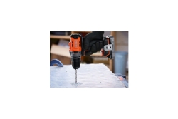 Black&Decker Akku-Bohrschrauber 18V 2Ah, 2G, Kof BCD382D1XK