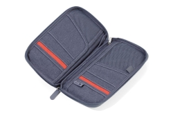 TROIKA Etui SAFE FLIGHT grau