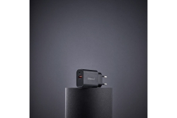 Intenso Power Adapter 1x USB-A/1x USB-C 30W Black