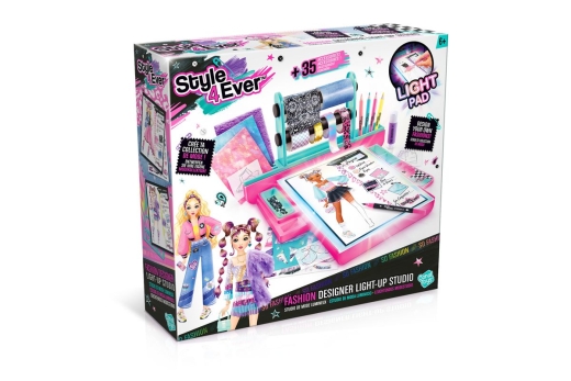 Canaltoys Fashion Designer Light-Up Studio