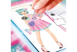 Canaltoys Fashion Designer Light-Up Studio
