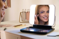 Canaltoys LED Make-Up Case
