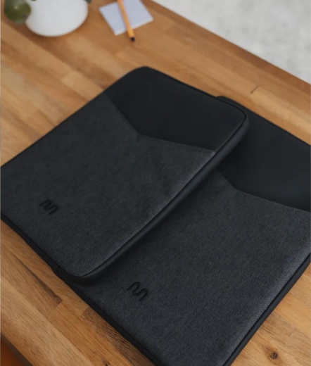 Onemate Laptop Sleeve / 16 schwarz