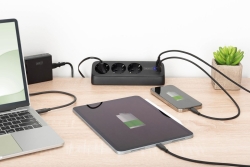 DIGITUS Steckdosenleiste 3x + 2USB 1,5m 12W 30W schwarz