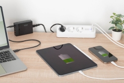 DIGITUS Steckdosenleiste 2x + 2USB 1,5m 12W 30W weiß
