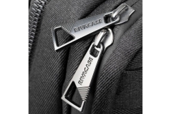 Riva NB Tasche Clark 15,6 schwarz 8134