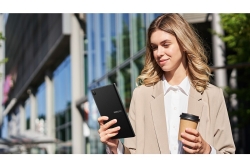 Hannspree LUMO 7.8 SN08HD1B Reader Tablet Android 14