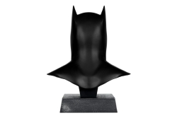 McFarlane DC Direct Batman Cowl Replica 1:3 Court of Owls