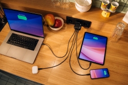 Verbatim Mini GaN Charger 4 Port 100W (EU/UK/US)