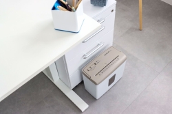 GENIE Aktenvernichter 440 X II Cross Cut weiss/braun