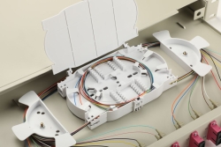 Equip LWL-Spleißkasten 12-Port SC-Duplex OM4 1U komplett gr