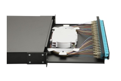 Equip LWL-Spleißkasten 24-Port LC-Duplex OM3 1U komplett sw