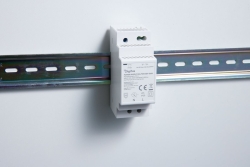 DIGITUS Netzteil 24V DC 36W Step-Shape DIN-Rail
