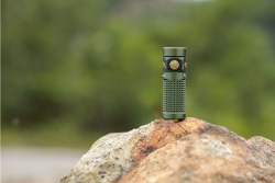 OLIGHT Taschenlampe Baton 4 OD Green