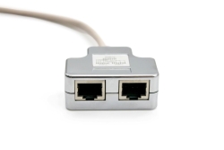 DIGITUS Patchkabel Adapter Cat5e 2x RJ45 -> 1x RJ45 0.19m