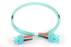 DIGITUS LWL Patchkabel SC -> SC 2.00m Multimode Duplex OM3
