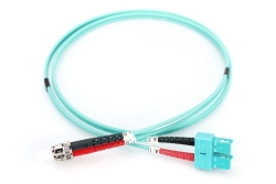DIGITUS LWL Patchkabel ST -> SC 2.00m Multimode Duplex OM3