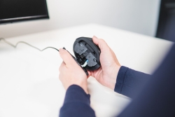 BakkerElkhuizen Oyster Mouse wireless retail