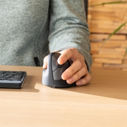 R-Go Maus HE ergonomisch links Bluetooth mittel schw./silb retail