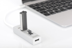 DIGITUS USB-C-Hub 3-Port 2.0->3xA2.0 1xReader in.Kabel...