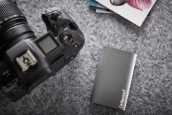 Intenso 4.6cm (1,8) 128GB SSD extern USB 3.2 Alu Premium