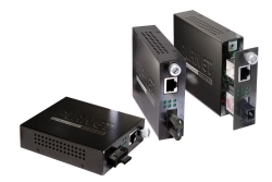 PLANET 10/100Base-TX to 100Base-FX Smart Media Converter