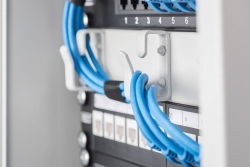 DIGITUS Rangierpanel 1HE 10 254mm 3x Ringe grau