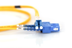 DIGITUS LWL Patchkabel LC -> SC 5.00m Singlemode Duplex OS2
