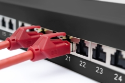 DIGITUS Patchpanel 1HE 24-Port Cat6a geschirmt schwarz