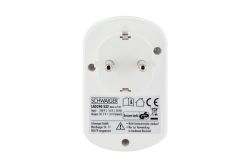 Schwaiger Ladegerät mit Steckdose 2xUSB 230V 3400mA Weiß
