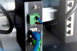 DIGITUS Injektor Gigabit PoE+ 802.3af/at 60W