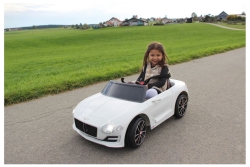 Jamara Ride-on Bentley EXP12 weiß 12V 3+