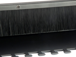 Equip 19 Bürstenblende 1U RAL9005