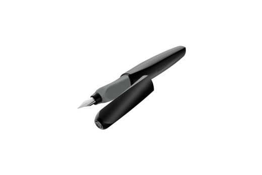 Pelikan Füllhalter Twist P457 M Schwarz +1GTP Faltschachtel