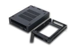 We-Ra. IcyDock 2x6,3cm SAS/SATA HDD&SSD