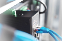 DIGITUS Switch Ind. 7-Port Gigabit 30W PoE Unmanaged schwar