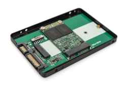DIGITUS 2,5 SATA Festplattenadapter für M.2 oder mSATA