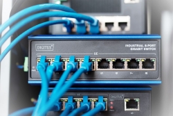 DIGITUS Switch Ind. 8-Port Gigabit Unmanaged blau