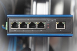 DIGITUS Switch Ind. 4-Port Gigabit 30W PoE Unmanaged blau