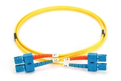 DIGITUS LWL Patchkabel SC -> SC 1.00m Singlemode...