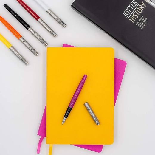 Parker Jotter Originals Füller | Klassisches Rot | Füllfederhalter Mittlere Spitze | blaue Tinte