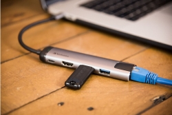 USB-C Verbatim Adapter USB 3.1 GEN 1/ USB 3.0 x 2 HDMI RJ45