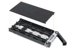 IcyDock 1xM.2 NVMe to 1x3.5 bay mobile rack keylock miniSAS