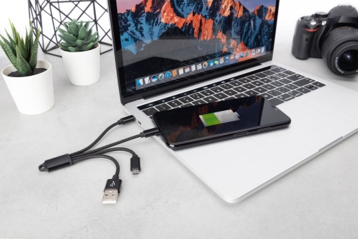DIGITUS 3-in-1 Ladekabel USB A Lightning + Micro USB + USB-C
