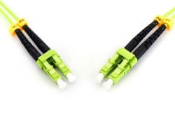 DIGITUS LWL Patchkabel LC -> LC 10.00m Multimode Duplex OM5