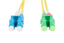 DIGITUS LWL Patchkabel LC(APC)-> LC 2m Singlemode Duplex OS2